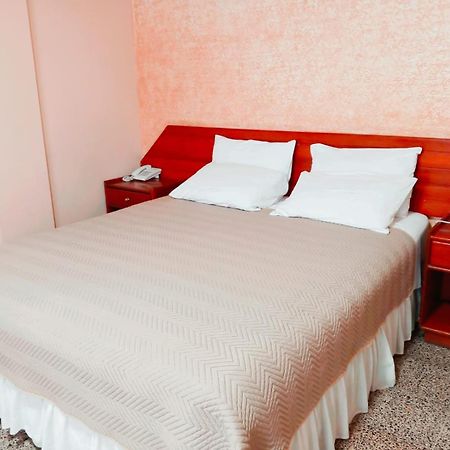 Hotel 7 Calles 圣克鲁斯 外观 照片
